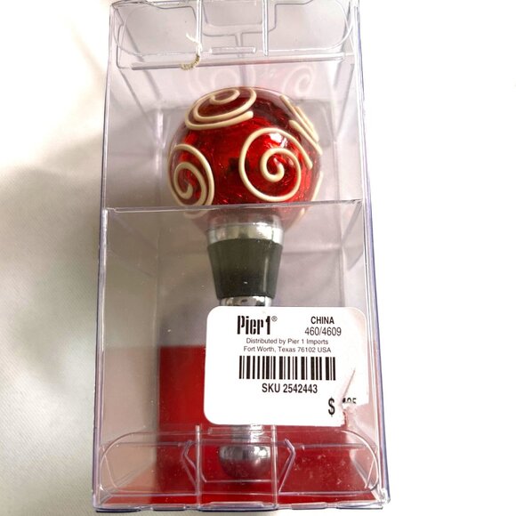 New Pier 1 Imports Red & White Bottle Stopper With Swirl Design In Gift Box - Picture 4 of 9